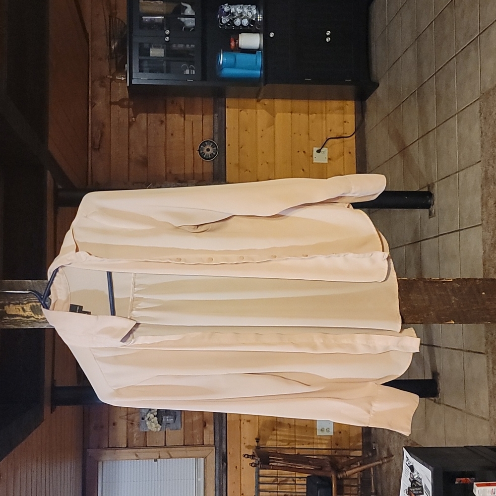 Flowy work shirt
